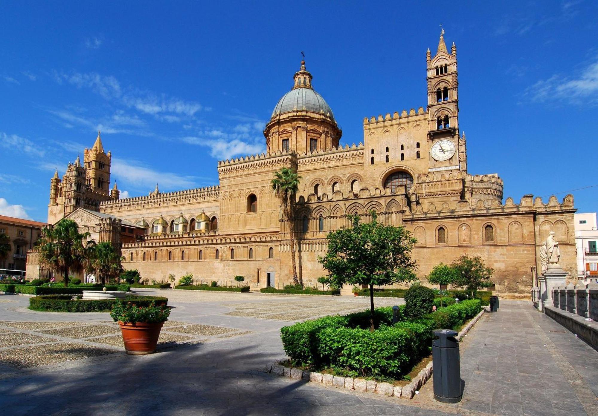 Quattrocantiapartments Palermo Buitenkant foto